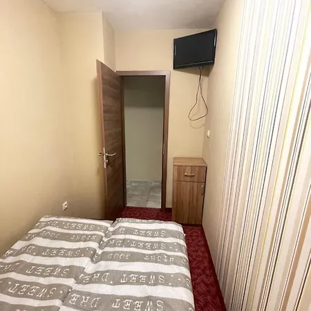 Grátisz 3*
