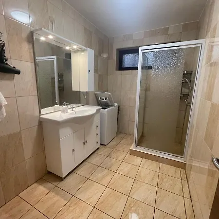 招待所 Gratisz 3*